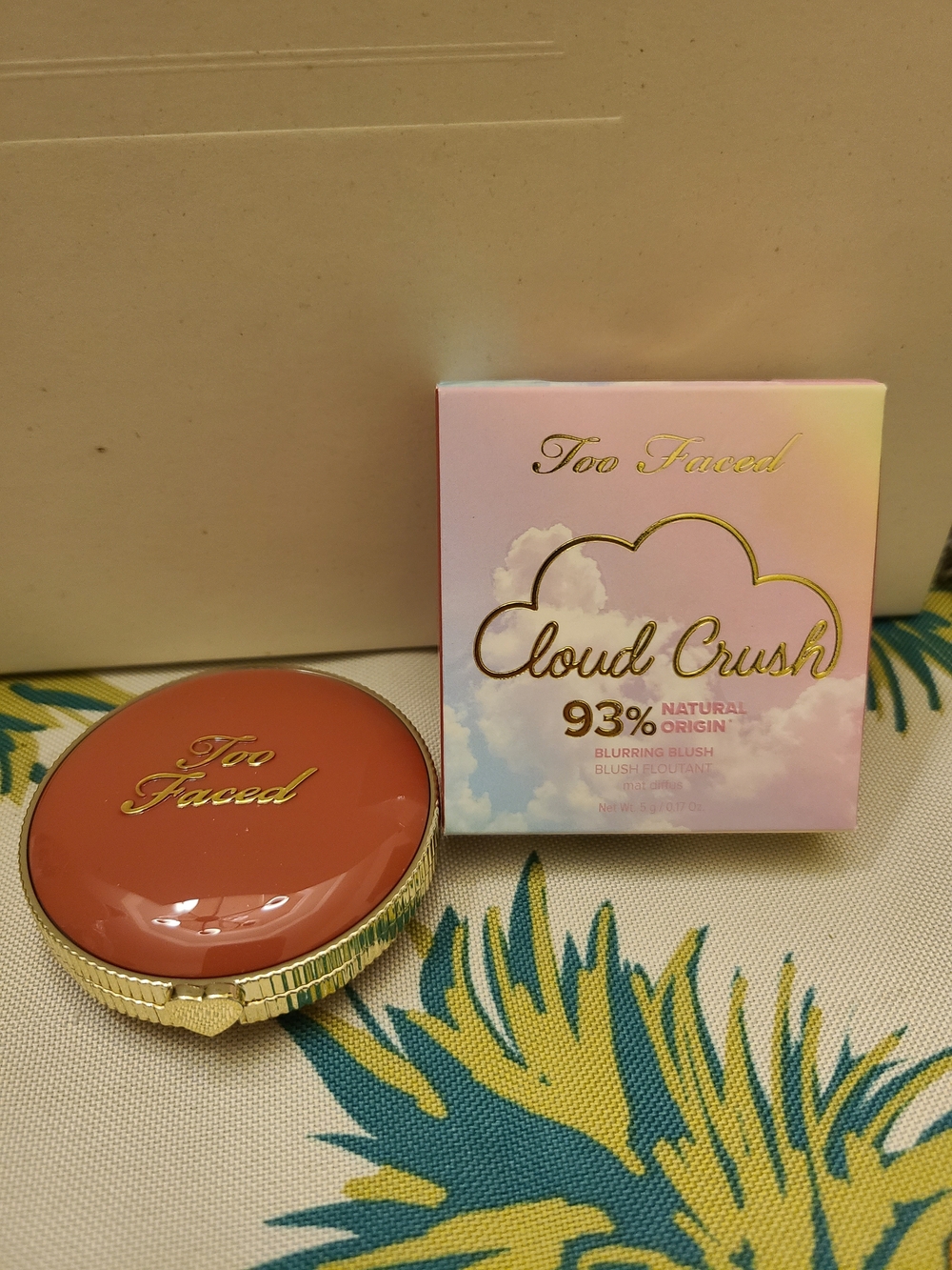 Too Faced Cloud Crush Blurring Blush - Head In The Clouds